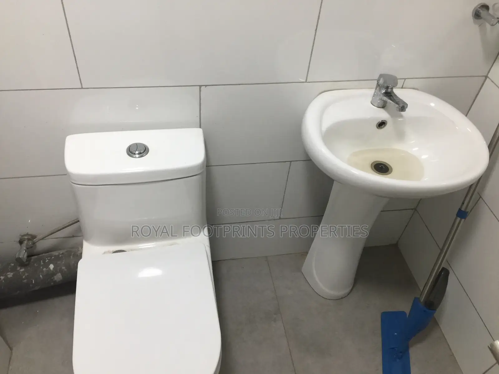 2bdrm Apartment in Royal Footprints, Ashaley Botwe for rent