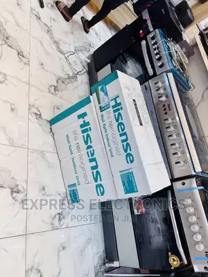 Auto Swing Airflow Sleek Hisense Split R410 2.5hp AC