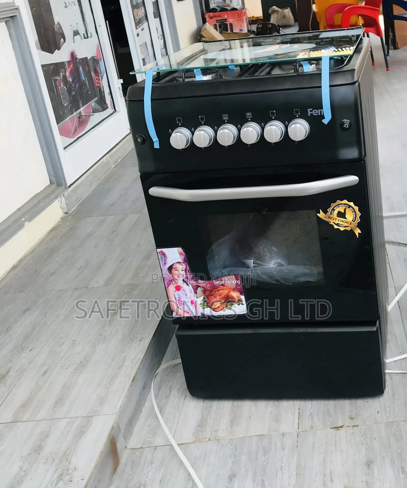 Black Ferre Cooker 4 Gas Burner Oven With Grill 50x55 