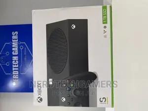 Xbox Series S –512gb SSD All-Digital Gaming Console