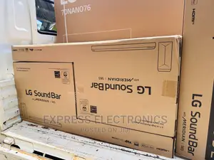 Clear Sound Bar With Woofer S65q LG Black