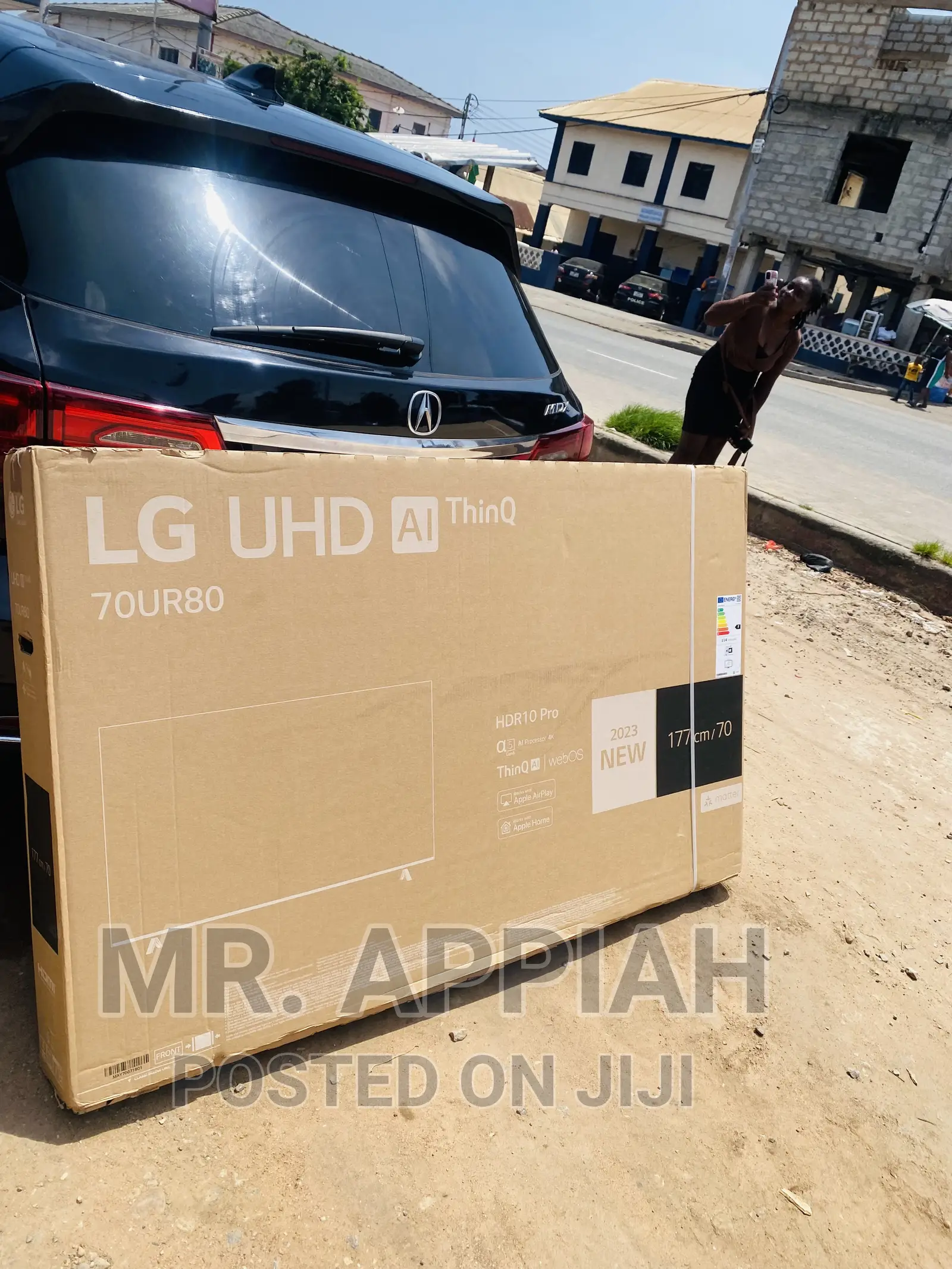 Durable and Affordable LG 70UR80003 70 Inch UHD LED Tv.