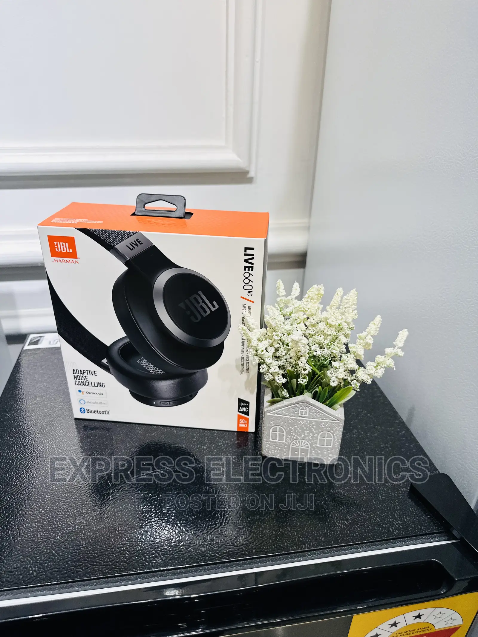 Hot  Deal on Headphones  JBL 660
