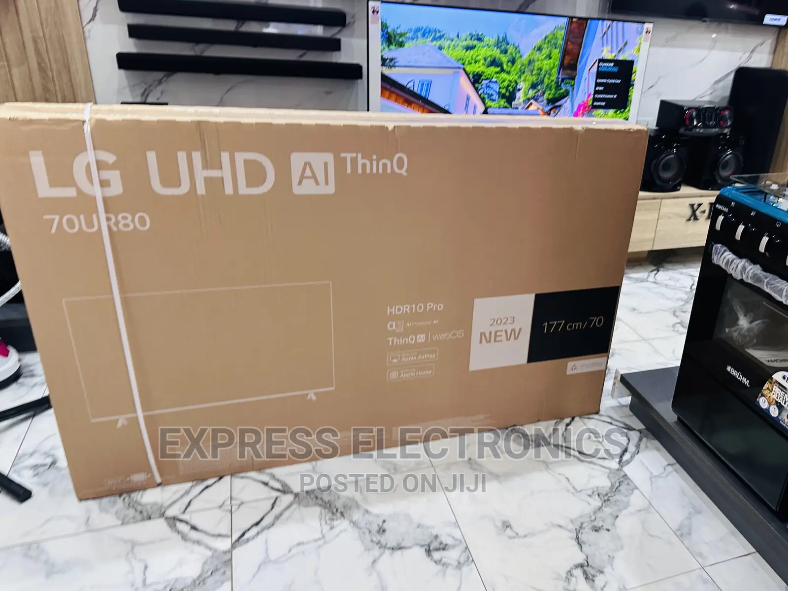 Clear Quality Screen UHD LG70”Ur80003