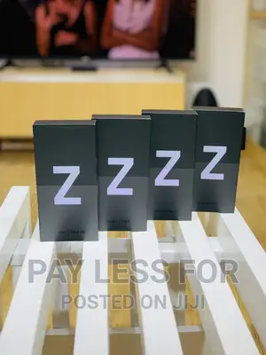 New Samsung Galaxy Z Flip 3 128 GB Purple