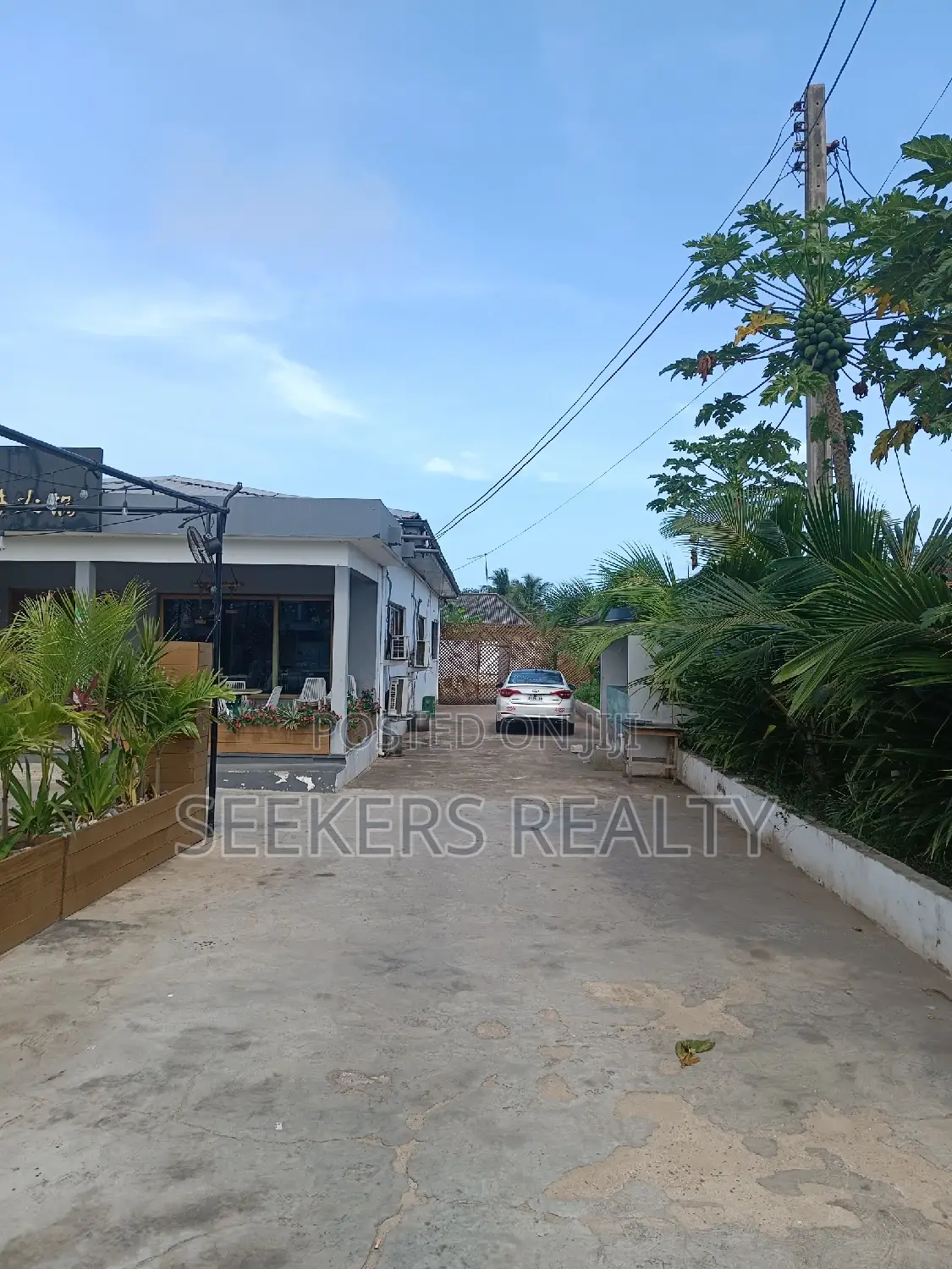7bdrm House in Seekers Realty, Osu for rent