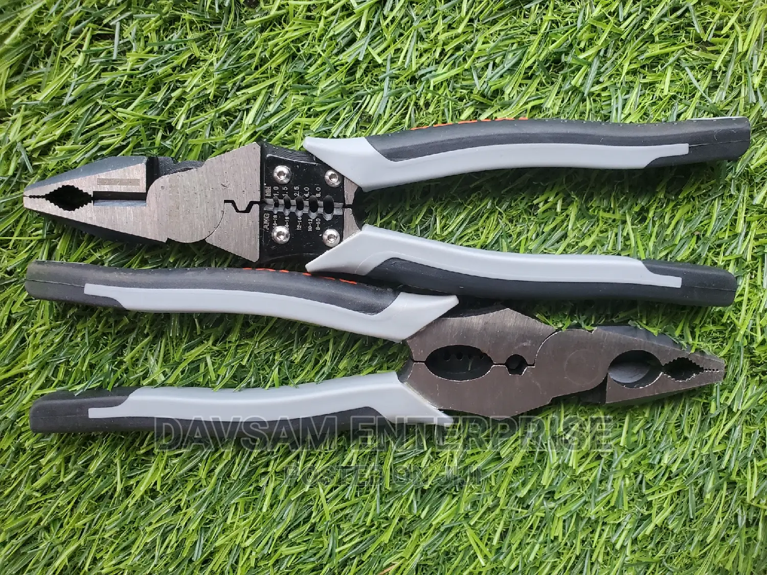 Special Pliers 9 Inches