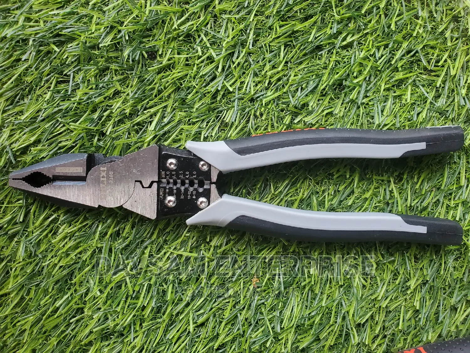 Special Pliers 9 Inches