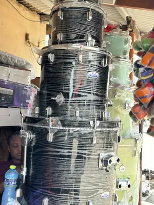 Pearl Decade 5 PCS Drum - Metallic Black
