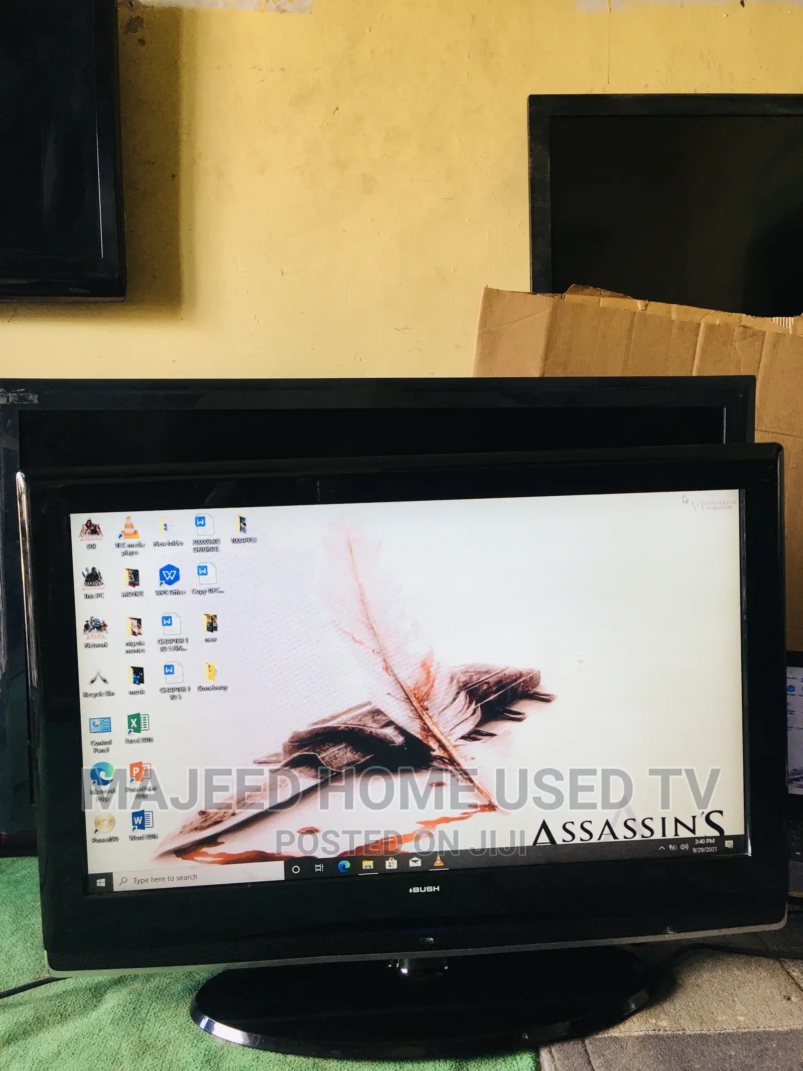 32inches Bųsh LCD Digital Tv