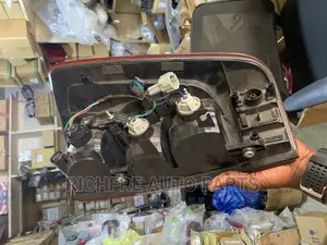 Nissan Navara 2017 Tail Light