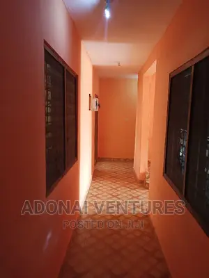8bdrm House in Sokoban Kwanwoma, Kumasi Metropolitan for sale