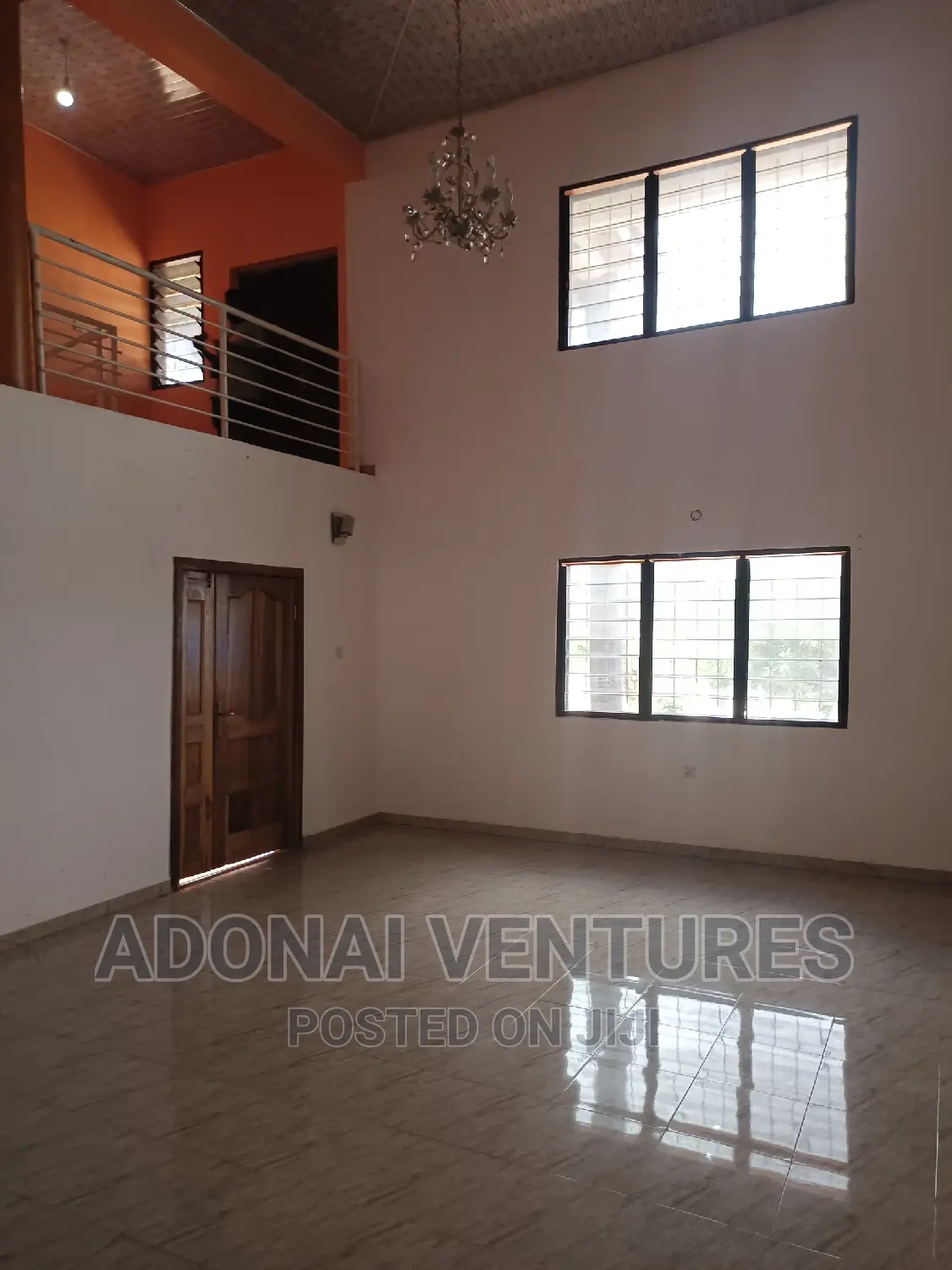 8bdrm House in Sokoban Kwanwoma, Kumasi Metropolitan for sale