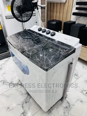Look Very Cute  14kg Topload Twintub Midea Washing Machine