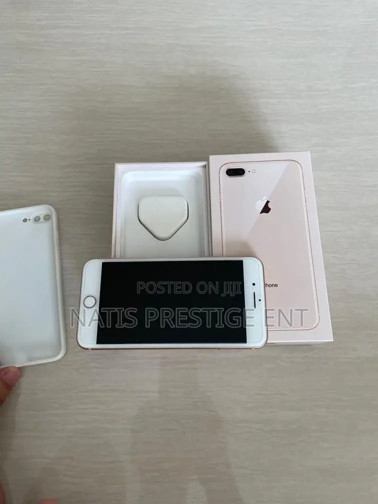 New Apple iPhone 8 Plus 256 GB Gold