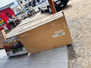 55”Au71000 UHD Smart Samsung Tv 