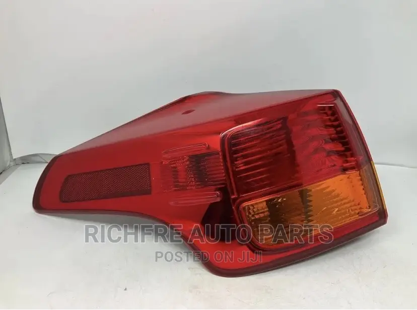 Toyota RAV4 Tail Light