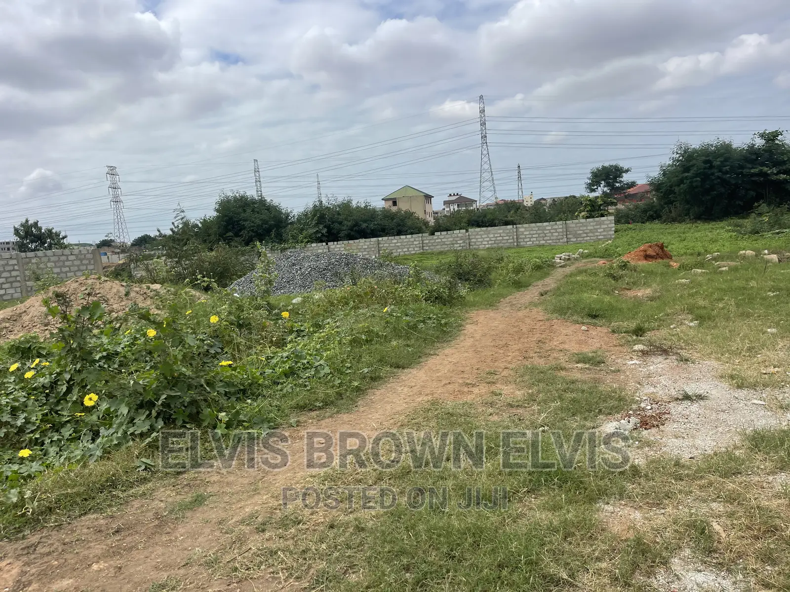 Roadside Land 4 Sale at West Trasacco or Swap a Car With It