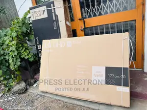 Glossy Black Slim UHD Smart Lg 70”UR80003 2023
