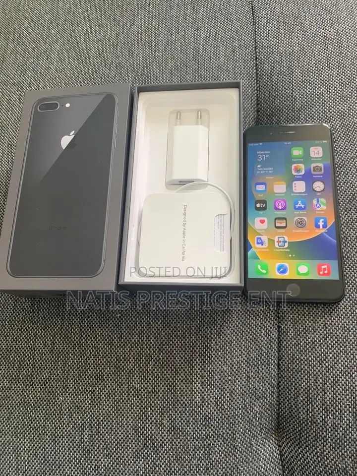 New Apple iPhone 8 Plus 256 GB Gold
