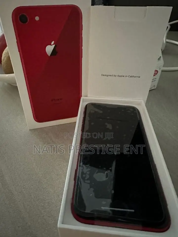 New Apple iPhone 8 Plus 64 GB Gold