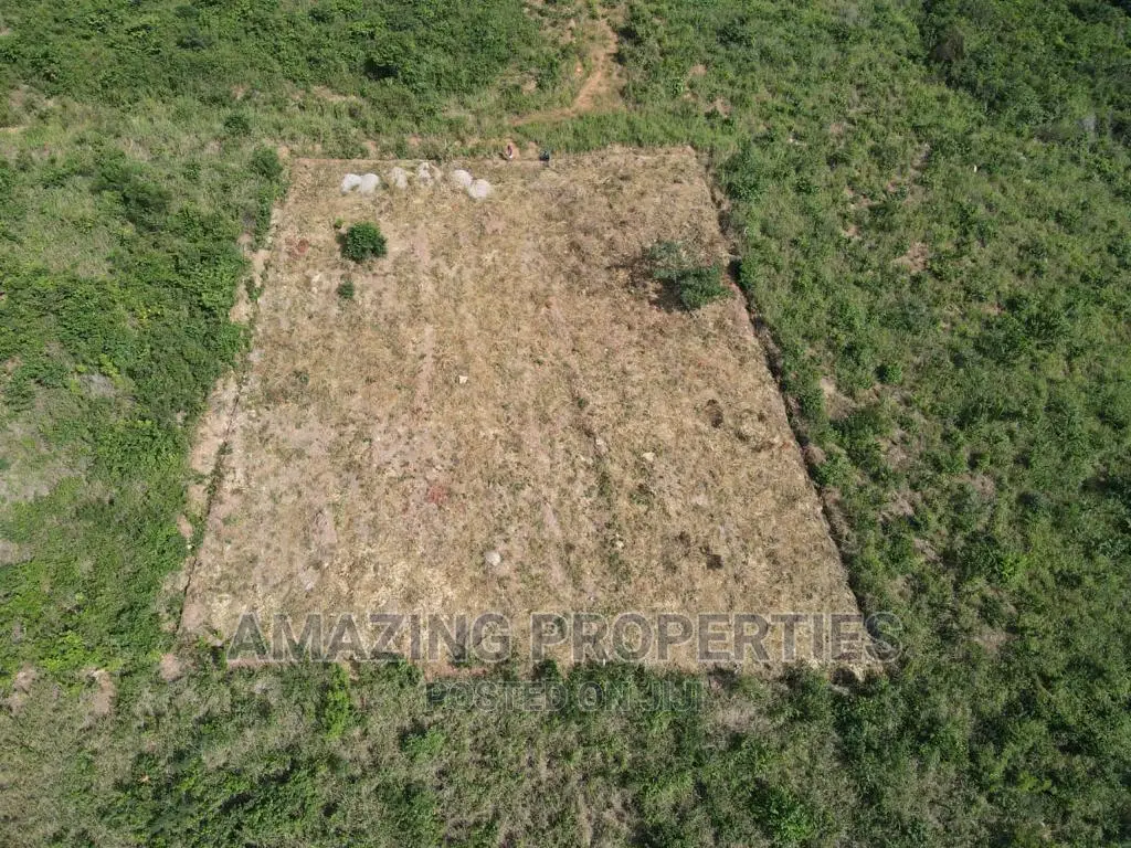 13 Plots of Land for Sale at Aburi Peduase