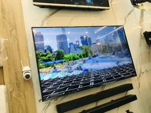 Au7022 Samsung UHD Smart Glossy LED 50 Inches Tv 