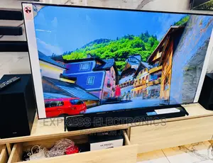 Immersive Yourself With 85”UHD 4ksmart Glossy Samsung Bu8000