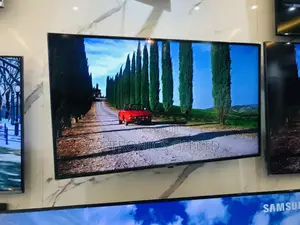 Glossy Led Samsung Smart Uhd Du70 65 Inches Crystal Tv