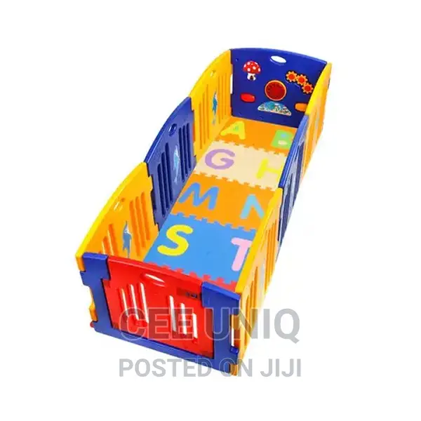8 Panels Safety Play Center Yard