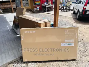 Crystal Clear Pictures UHD Smart Samsung 55”Bu8000 Tv