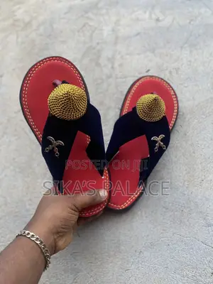 Black Suede Ahenemaa Slippers