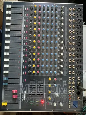 Yamaha Smx-1200 12channels Raw Mixer