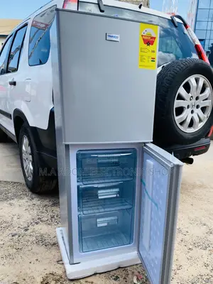 Super Chilling Nasco Nascod2-20fl Bottom Freezer Fridge 