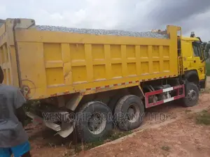 Sand/ Chippings and Laterite Supplier