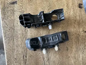 Front Bumper Side Bracket 2011-2017 Hyundai Veloster