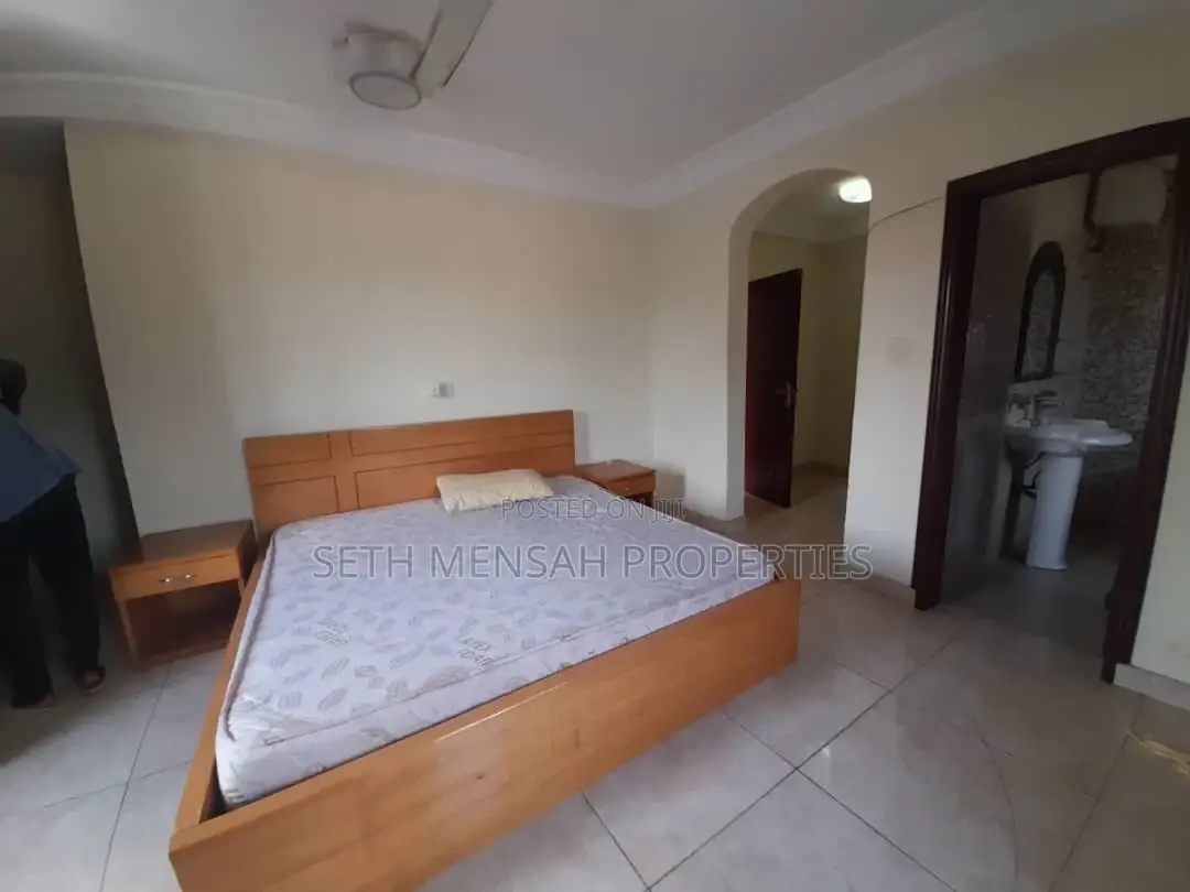 3bdrm Apartment in Skm, West Legon for rent