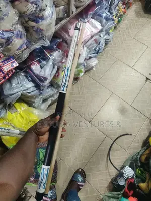 Adjustable Snooker /Cue Sticks