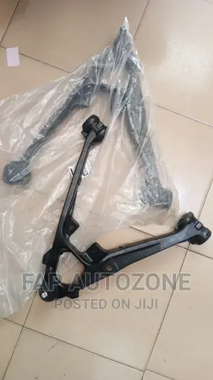 01445. Original Escalade Control Arm From Usa. Rk620888/89