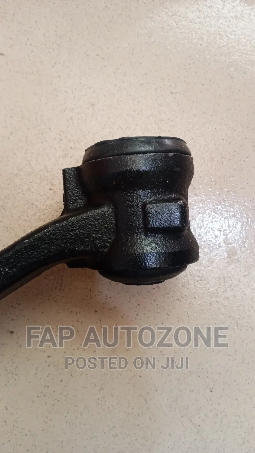 01445. Original Escalade Control Arm From Usa. Rk620888/89