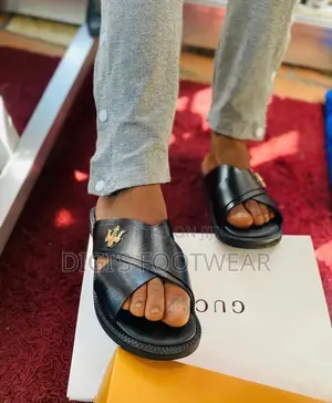 Black Crossed Layered Leather Slippers With Maserati Crown