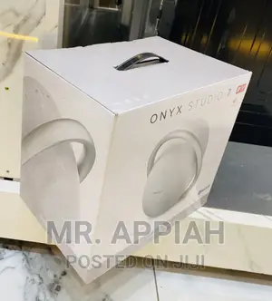 Affordable Harman Kardon Onyx 7 Wireless Speaker(Silver).