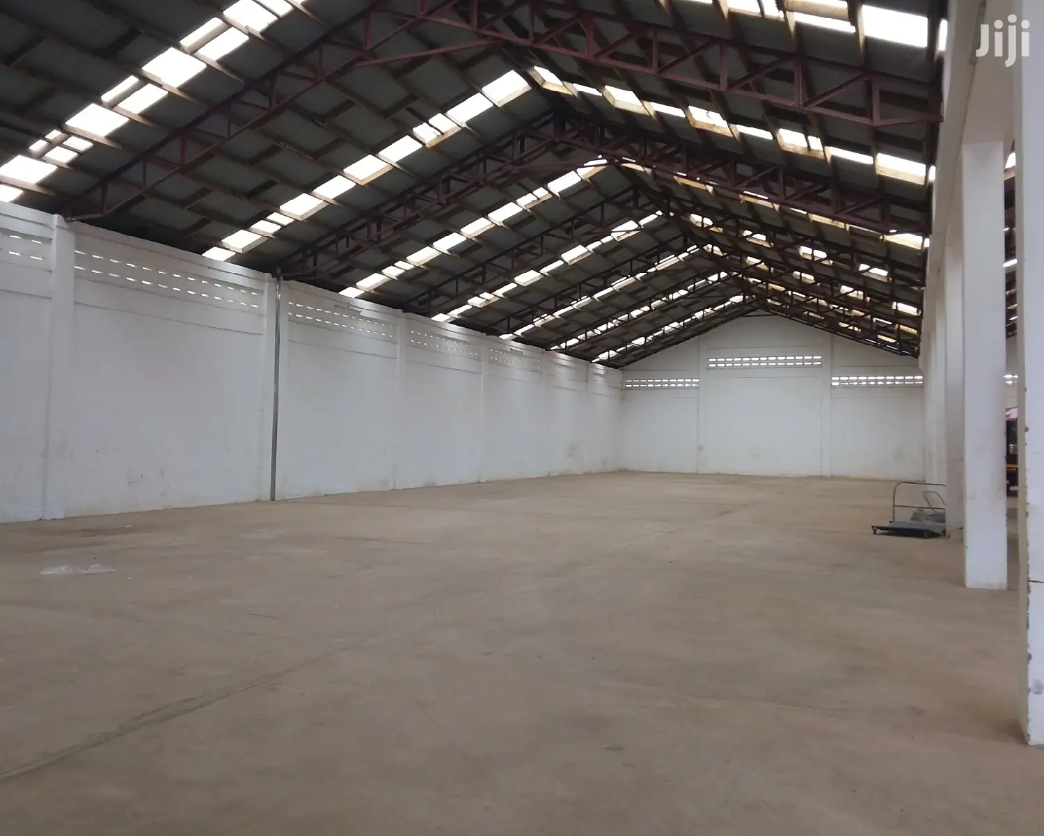Warehouse for Rent Spintex