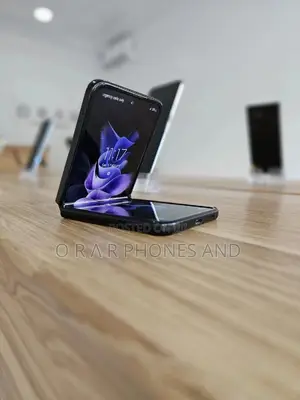 Samsung Galaxy Z Flip 3 128 GB Black