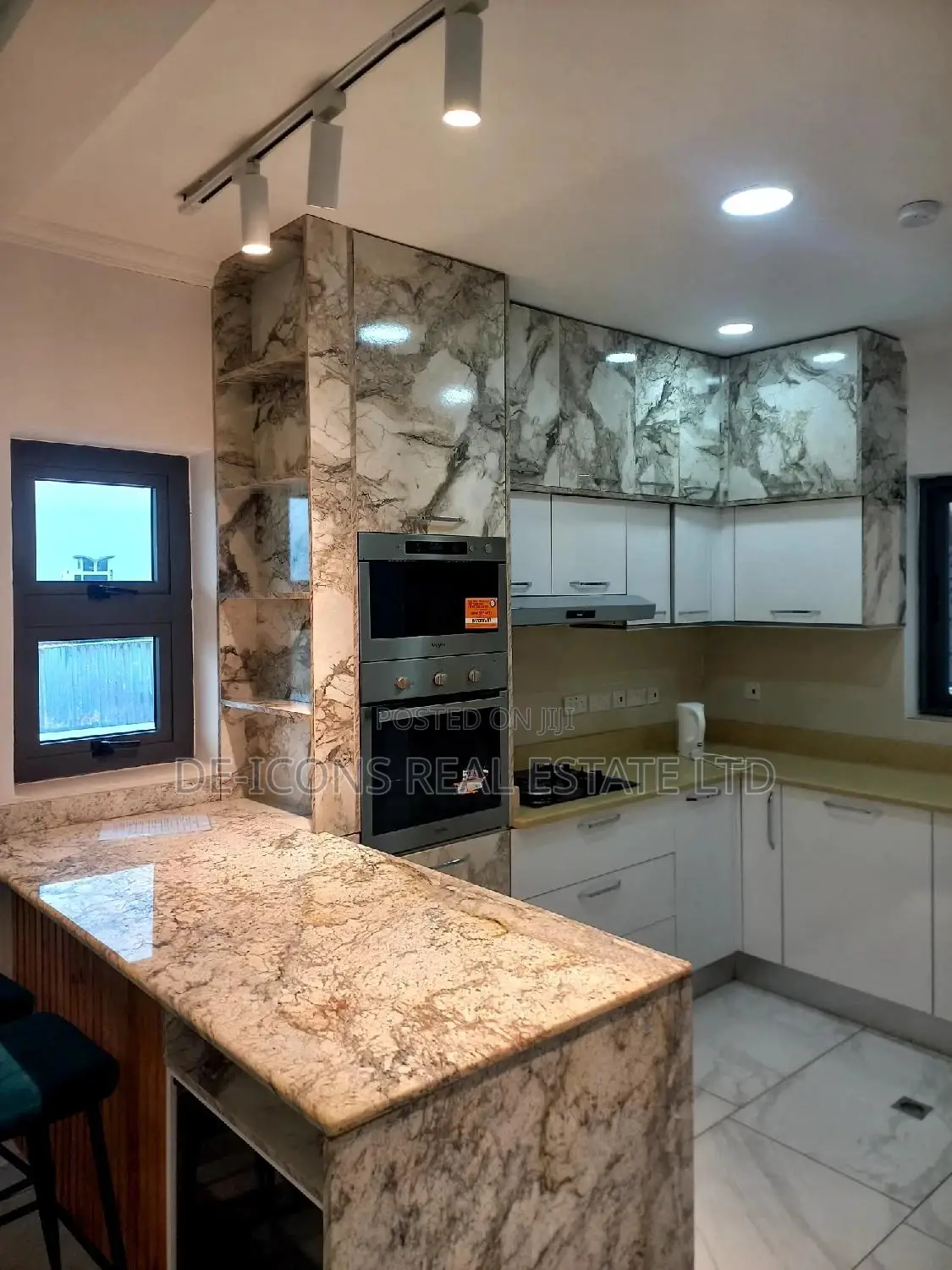 Furnished 4bdrm Duplex in De-Icons Real Estate, Ga South Municipal