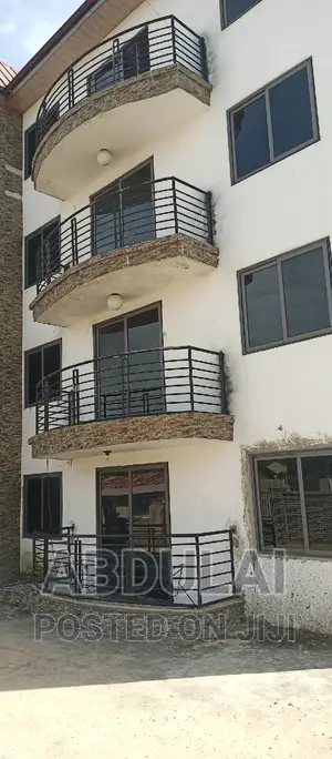 3bdrm Apartment in Dome Paraku Estate, Pillar 2 for rent
