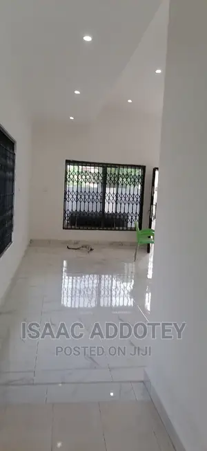 3bdrm Apartment in Spintex She'Ll for rent
