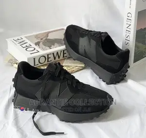 New Balance 327 All Black