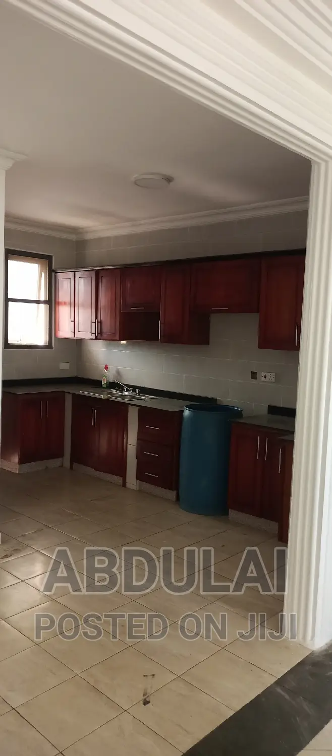 3bdrm Apartment in Dome Paraku Estate, Pillar 2 for rent