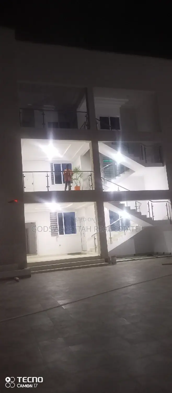 2bdrm Apartment in East Legon for rent
